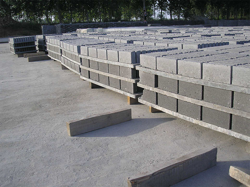 <a href=http://m.114le.net.cn/ target=_blank class=infotextkey>空心磚托板</a>